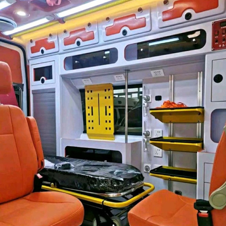 兰西长途救护车护送病人租赁价格